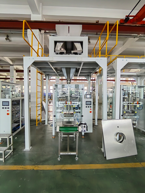 Automatic Vertical Form-Fill-Seal Machine with Linear Scale - High-Speed Powder/Granule Packaging System